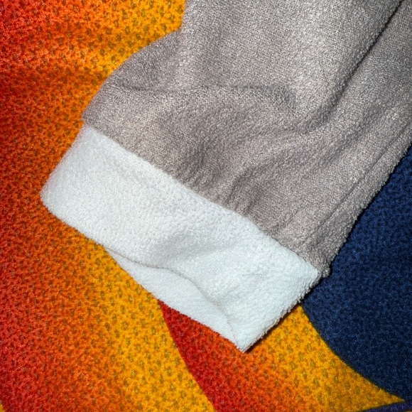 🧡10 for $20🧡 Space Jams Onesie Gray Bugs Bunny| size 6/7| flaws sold as is - Picture 4 of 11